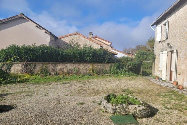 Property for sale in La Faye, Poitou-Charentes, 16700, France