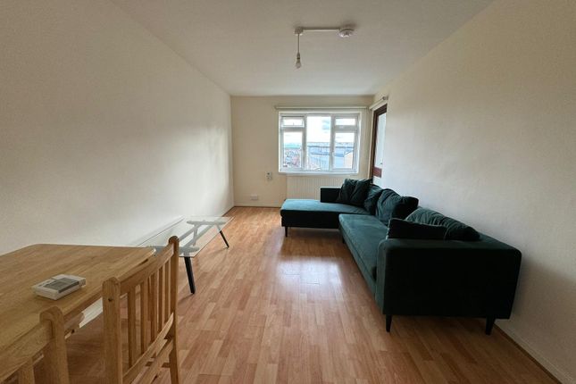 Thumbnail Flat to rent in Westferry Road, London
