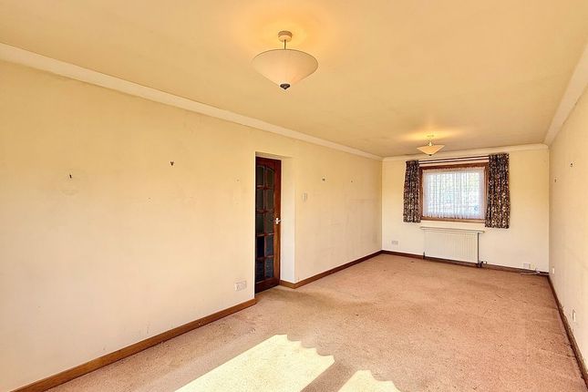 1, Fullarton Place, Loans photo 4