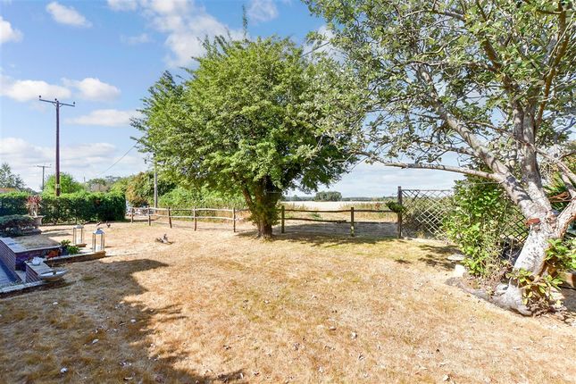 Broadway Lane Lovedean, Waterlooville photo 3