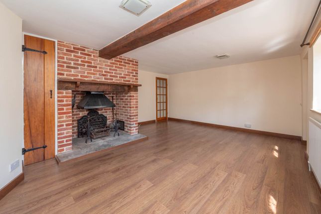 Maynard Cottage, Wincheap, Canterbury photo 3