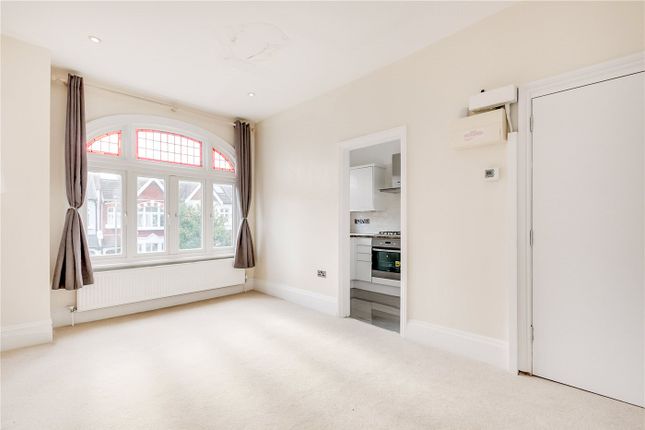 Penwortham Road, London photo 4