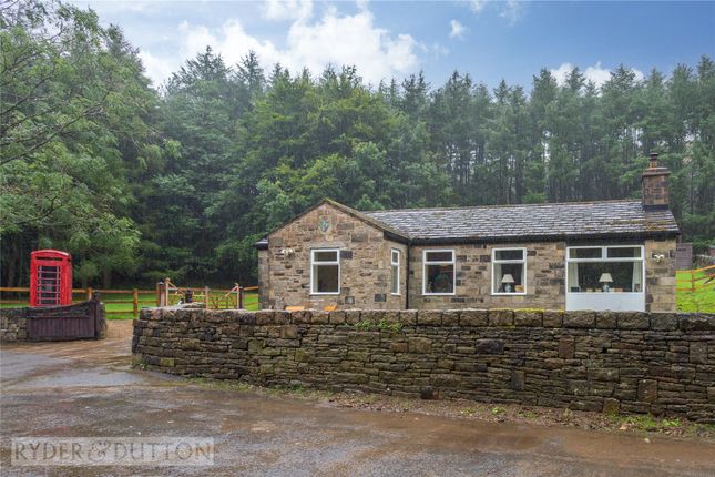 Thumbnail Bungalow for sale in Crowden, Glossop