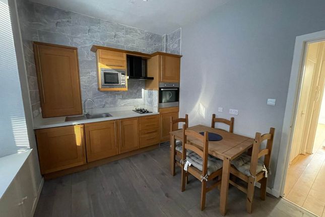 1A Raglan Street, Dundee photo 2