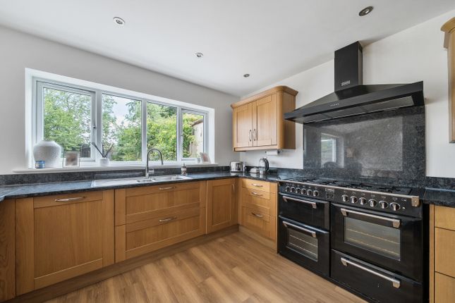 39, Lime Tree Walk, West Wickham photo 3