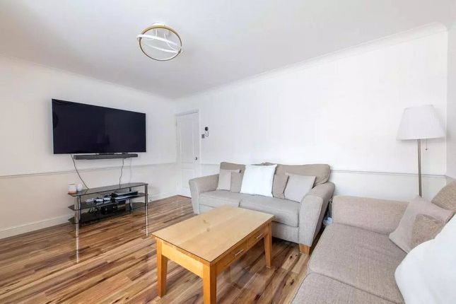 6, Dawes Close, Kent photo 3