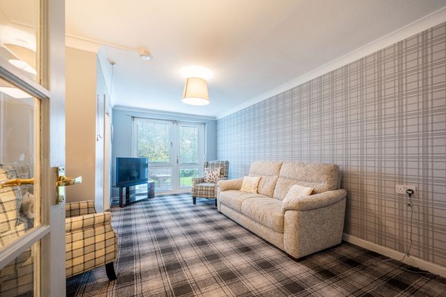 Flat 3 10 Carlton Court, Giffnock, Giffnock photo 3