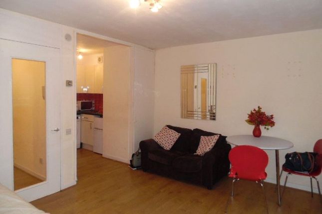 114, North Tenth Street, Milton Keynes photo 2