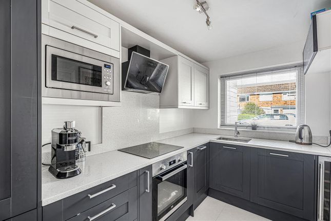 14, Lea Walk, Harpenden photo 3