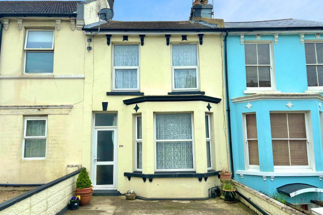 Thumbnail Town house for sale in Harold Road, Hastings