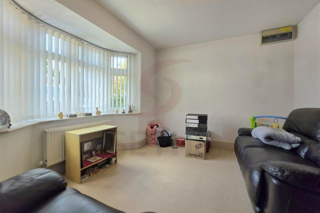 5, Groby Road Gardens, Leicester photo 4