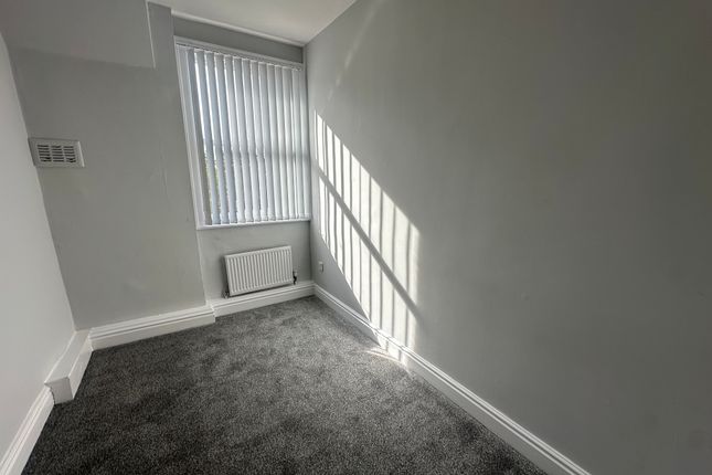 Flat 3, Liverpool photo 5