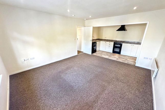 14 Gilpin House, Claymond Court, Stockton-on-Tees photo 4