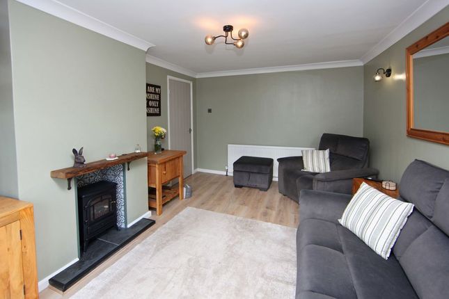 14, Manor Drive, Telford photo 3