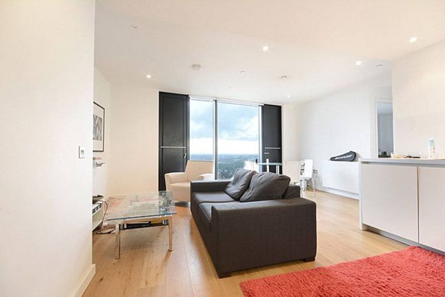 Thumbnail Flat to rent in Walworth Road, Elephant And Castle, London