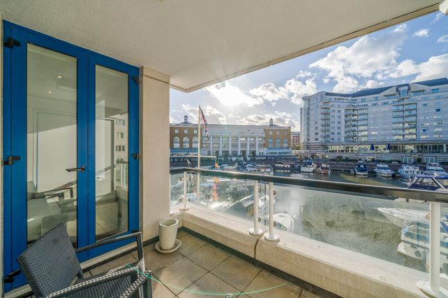 Flat for sale in Thames Quay, Chelsea Harbour, London