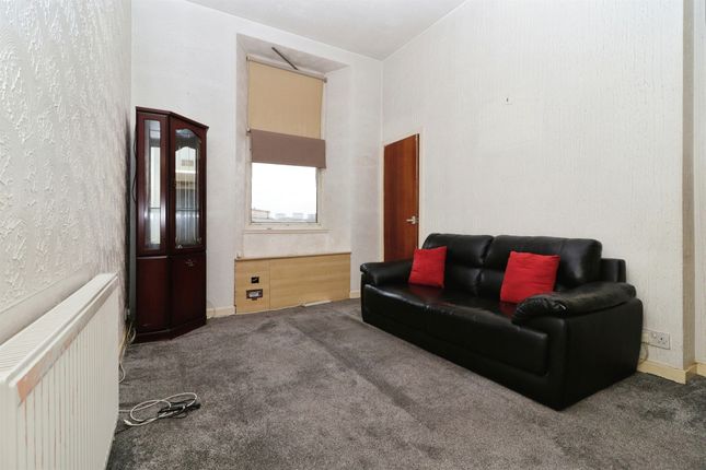 Flat for sale in James Street, Glasgow