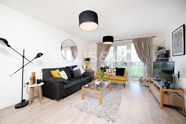 Flat for sale in Coxwell Boulevard, London