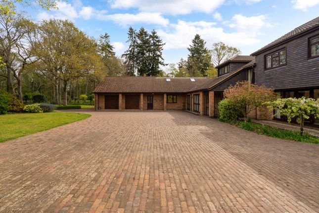 Stowe Cottage, Fleet Hill, Wokingham photo 4
