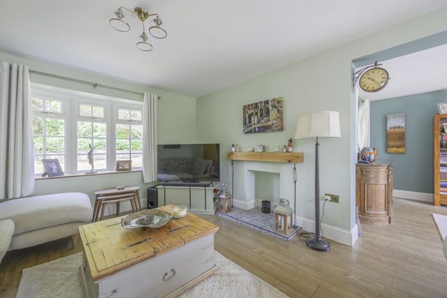 The Pines, Cirencester Road, Cirencester photo 2