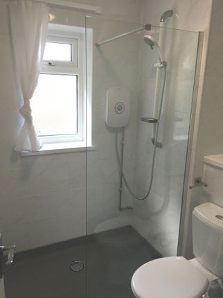 30, Heol Y Cadno, Cardiff photo 5