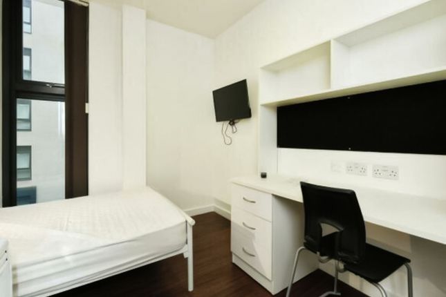 210 City Point Great Homer Street, Vauxhall photo 3