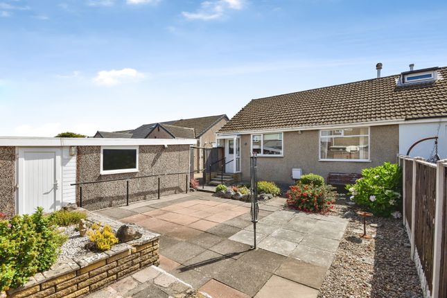 9, Hawkshead Drive, Lancashire photo 2