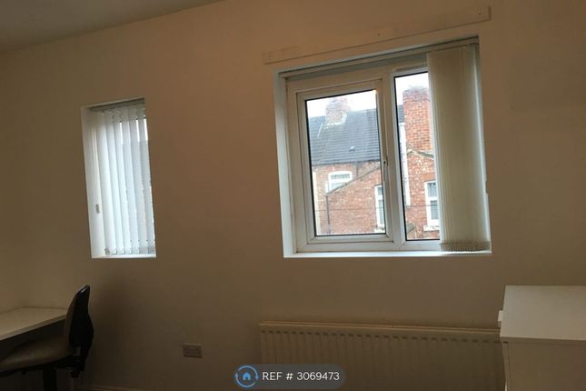 Errol St, Middlesbrough photo 3