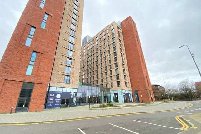 Thumbnail Flat for sale in Wharf End, Salford