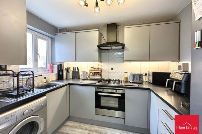 86 Dean Road, Manchester photo 4