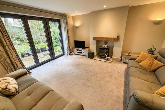 Lavender House, 22, Park Crescent, Park Hall photo 4