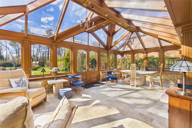 Tanglewood,, Tubbs Lane, Newbury photo 4