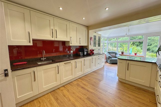 17, Foxwell Close, Rossendale photo 4