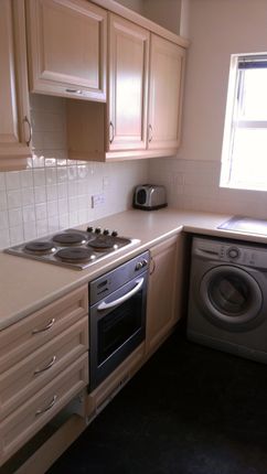 14, Pipkin Court, Coventry photo 4
