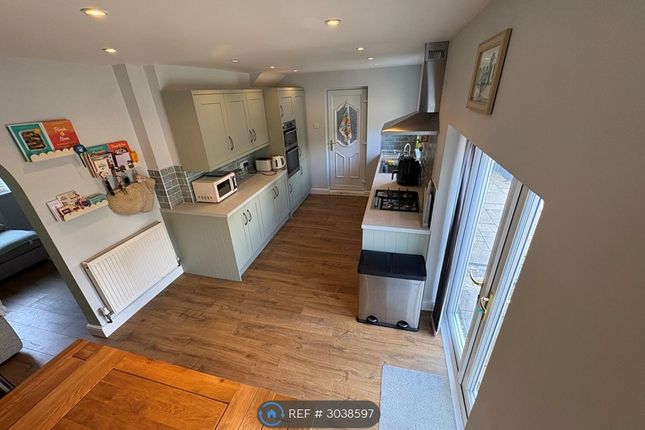 Weston Grove, Upton, Chester photo 4