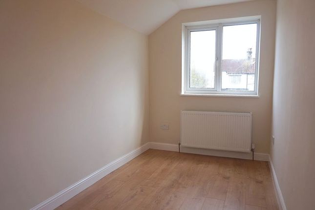 Semi-detached house to rent in Brixham Road, Welling
