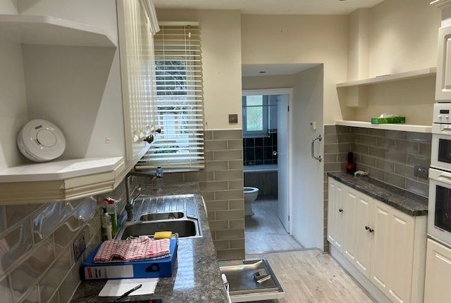 Flat for sale in Woodberry Avenue, Winchmore Hill