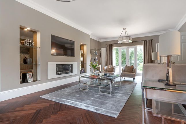3, Percival Close, Oxshott photo 3