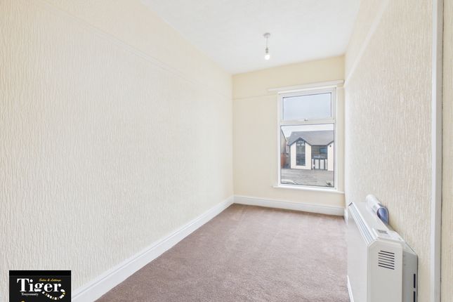 71a, Whitegate Drive, Blackpool photo 3