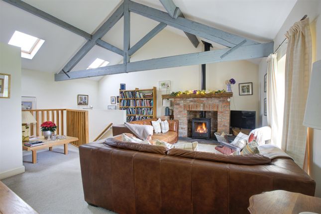 1 Great Crimbles Barn, Crimbles Lane, Lancaster photo 3