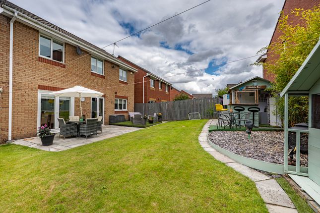 22 Wallace Wynd, Cambuslang, Glasgow photo 2