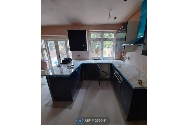 Finalising New Fitted Kitchen