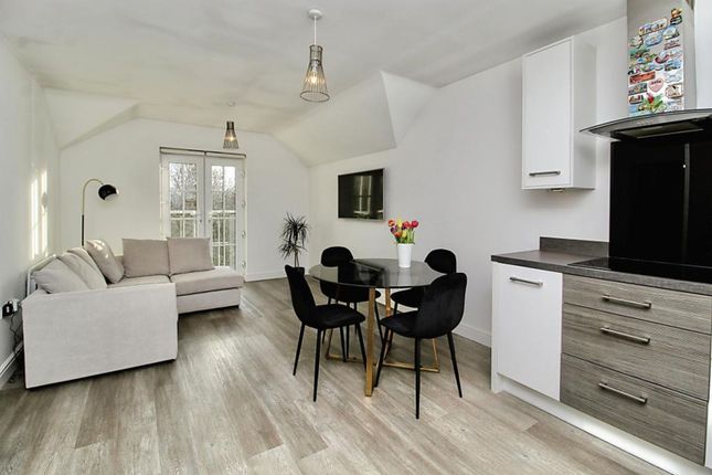 15 Ivor House, Friars Way, Liverpool photo 4