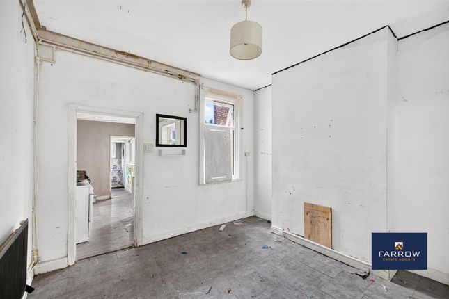 82, Rutland Street, Grimsby photo 4