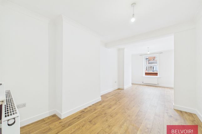 20, Albert Street, Wrexham photo 3
