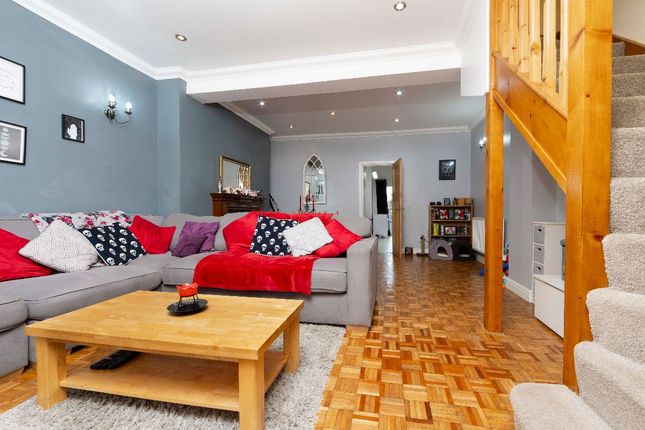 21 Llanfabon Road, Treharris photo 2