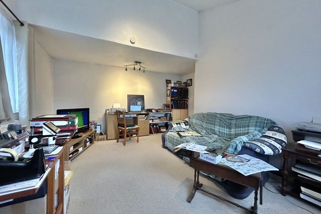 166, Rosebery Avenue, Yeovil photo 3