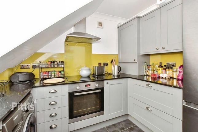10a Luccombe Road, Shanklin photo 4