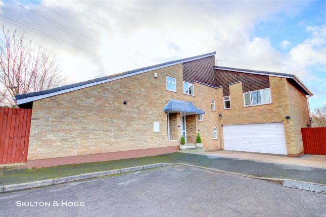 Detached house for sale in Fraser Close, Daventry