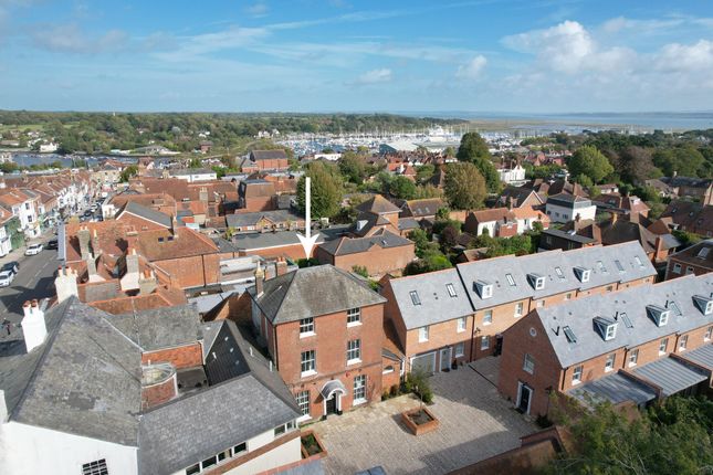 Town house for sale in High Street, Lymington, Hampshire